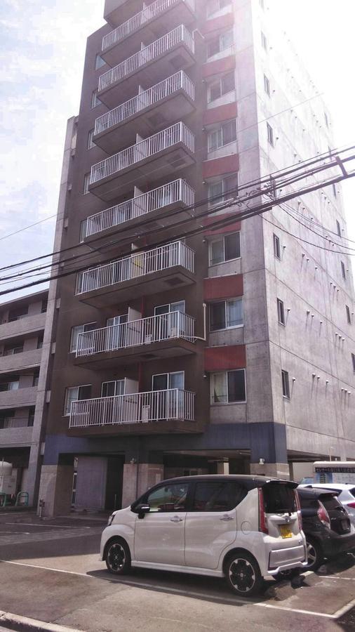Serenar Minami 13 Jo 3F Sapporo Luaran gambar